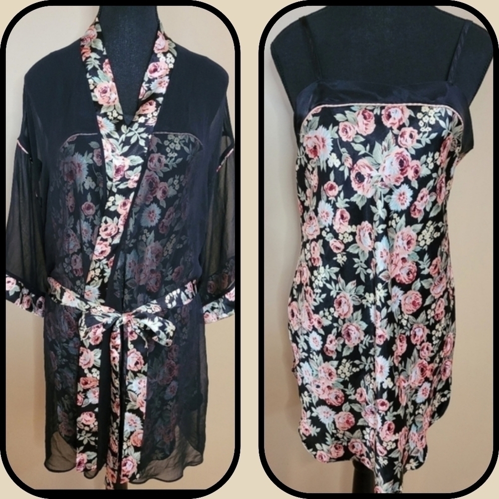 VINTAGE PATRICIA LINGERIE Short Peignoir Nightgown and Robe Set